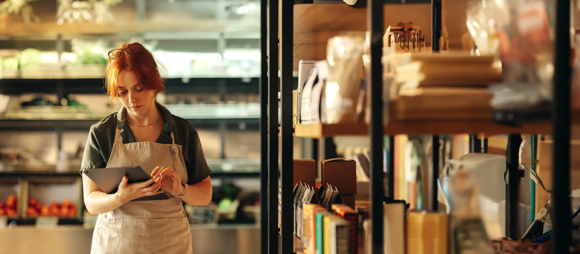 Retail Hero Mitarbeitereffizienz & Filialmanagement  (KI eweitert) 511449039