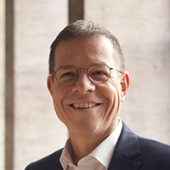 Portrait von Thomas Dold