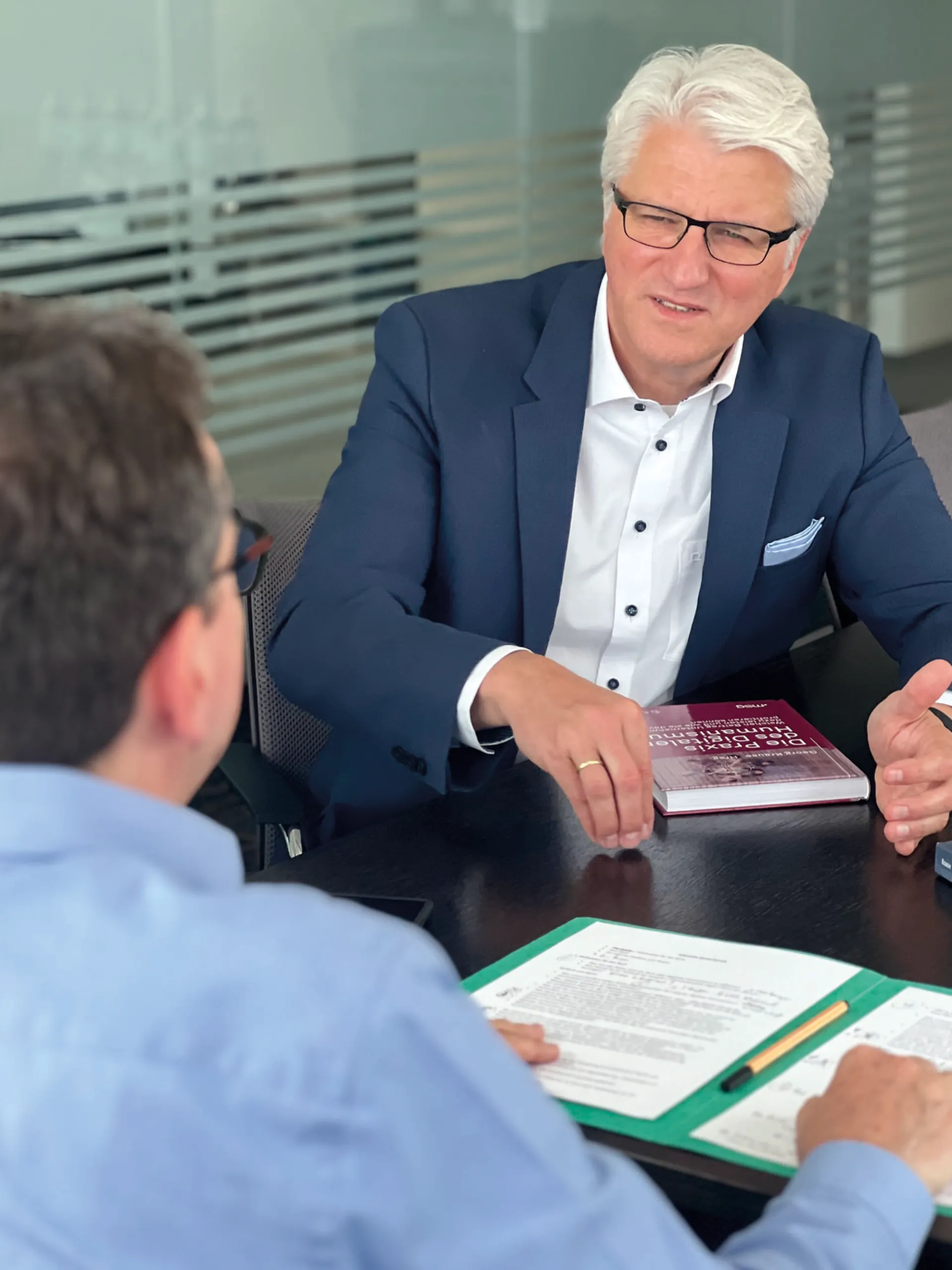 Dr. Georg Krause im Gespräch mit Dr. Andreas Zamperoni